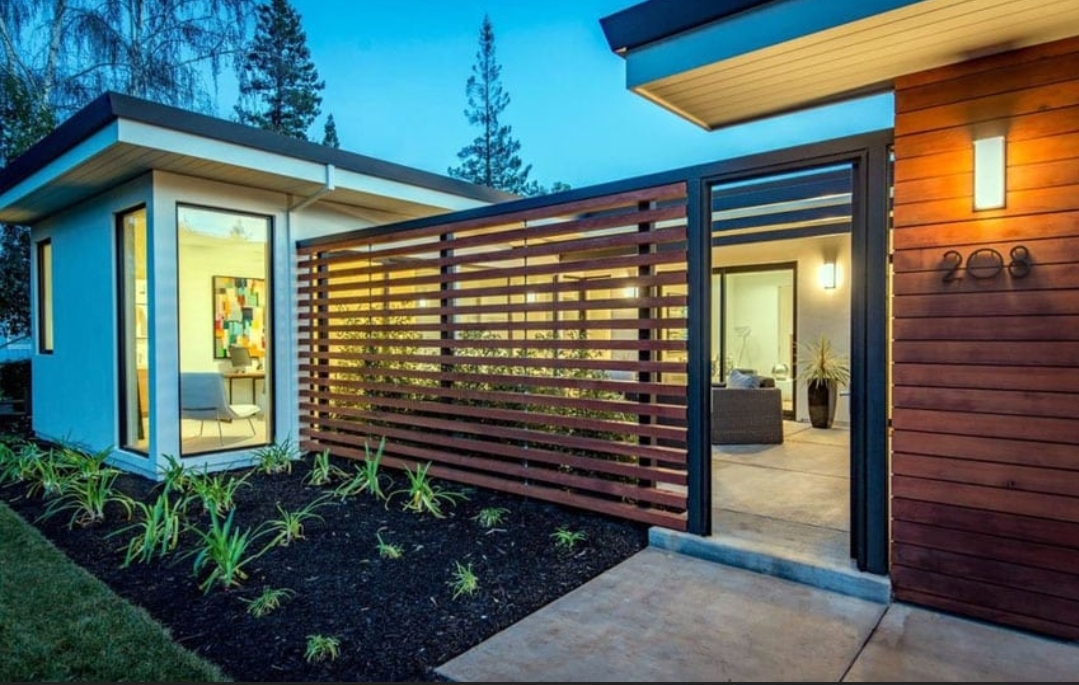 Superior Landscaping courtyard project